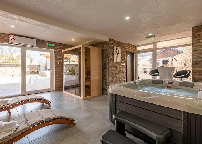 Cozy In With Sauna *